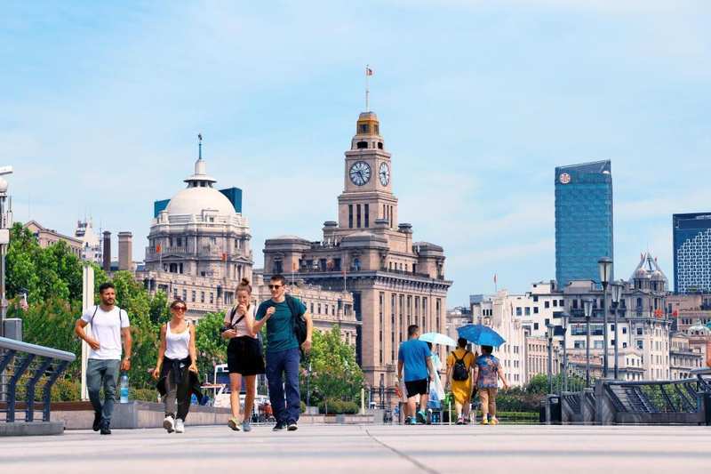 上海土地市场理性回归：嘉定新城地块底价成交，金茂象屿联合体成功拿下。