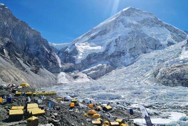 珠峰梦碎:当你信任的人亲手把你推进深渊 文化旅游