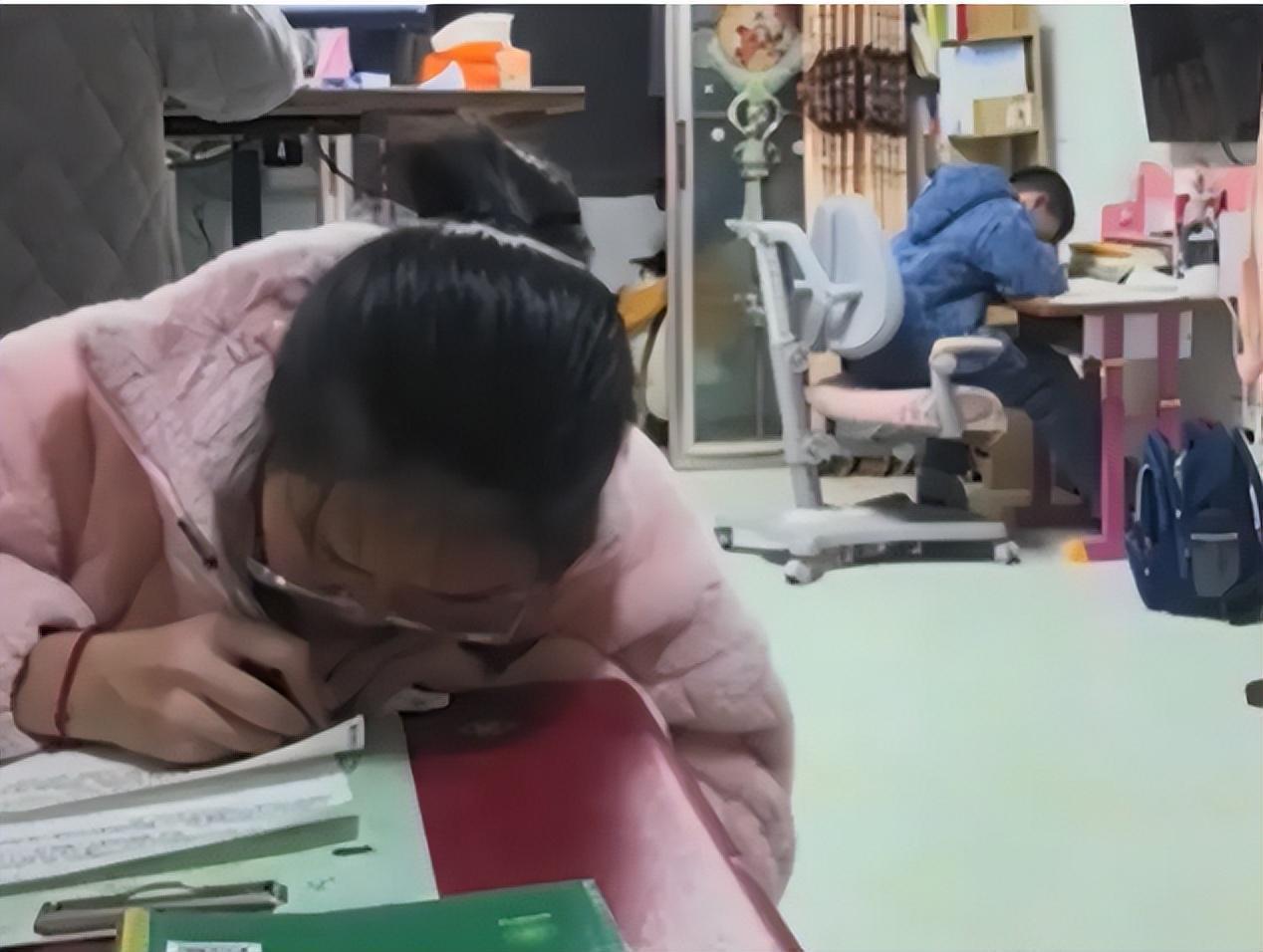  从光学原理到行为干预：儿童视力保护的科学与实践 健康养生