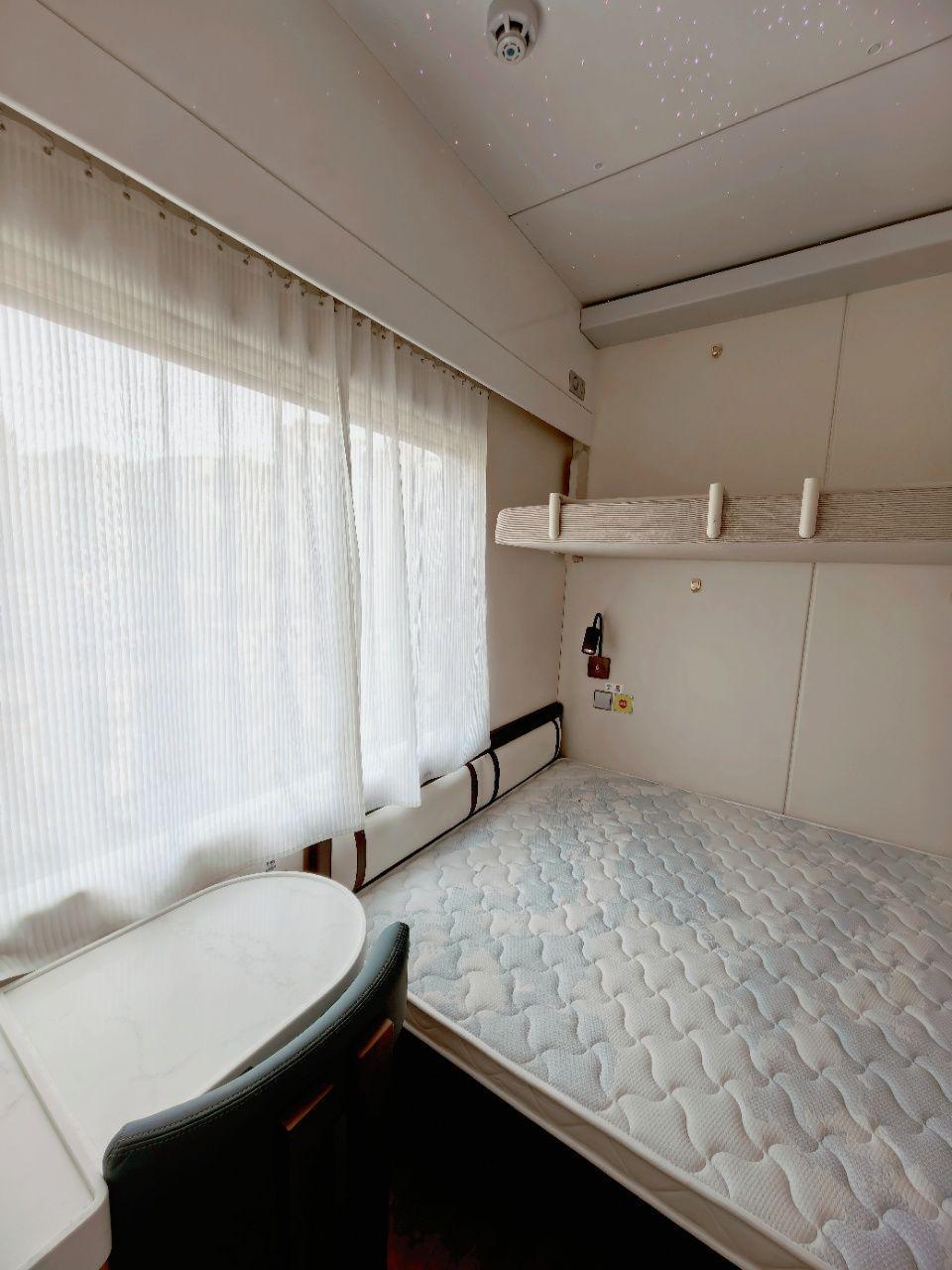  《跨越15000公里的山河之约：一对退休教师的潇湘号新疆圆梦记》 文化旅游