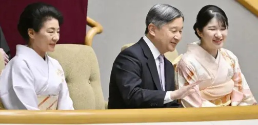  当反特权的旗手陷入特权漩涡：一个关于人性的真实故事 情感心理