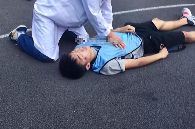  当生命的警钟敲响：三位年轻人的生死逆转与健康觉醒 健康养生
