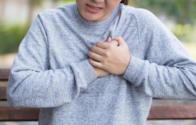 当生命的警钟敲响：三位年轻人的生死逆转与健康觉醒 健康养生